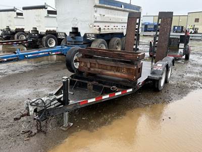 2013 MMDI 17' T/A Equipment Trailer