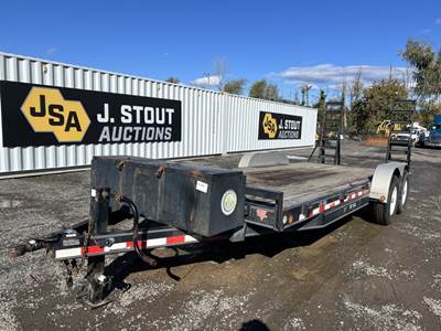 2008 PJ Trailers CH202 T/A Equipment Trailer