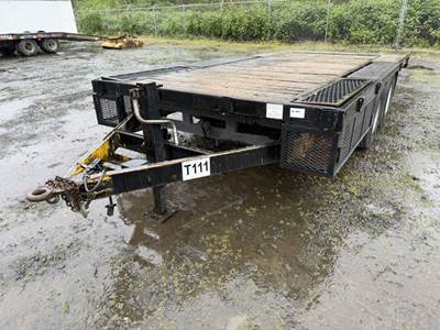 1991 T/A Equipment Trailer