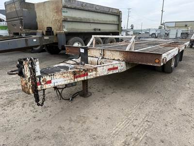 1990 TD20T 20' T/A Equipment Trailer