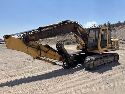 2000 John Deere 160LC Hydraulic Excavator
