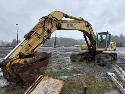 Kobelco SK330LC Hydraulic Excavator