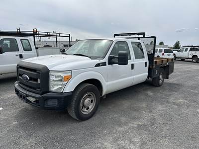 2012 Ford F350 SD Crew Cab Flatbed Truck