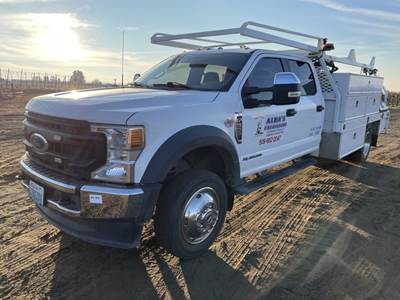 2022 Ford F550 XL SD Crew Cab 4x4 Flatbed Truck