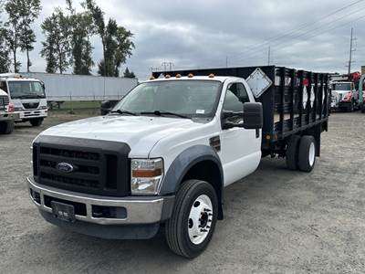 2009 Ford F550 SD Flatbed Truck