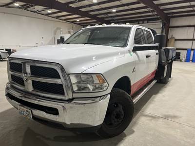 2017 Ram 3500 Crew Cab 4X4 Flatbed Truck