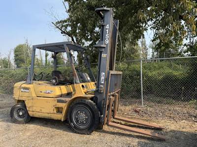 Caterpillar GP40 Forklift