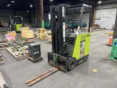 Clark ESMII 15S Forklift