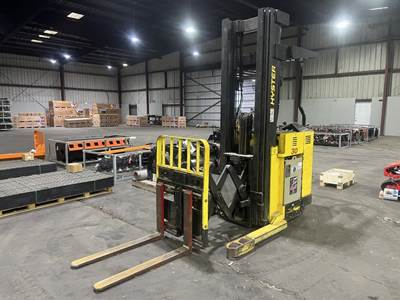 Hyster N30XMDR2 Stand Up Forklift