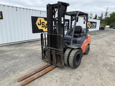 2008 Toyota 8FGU30 Forklift