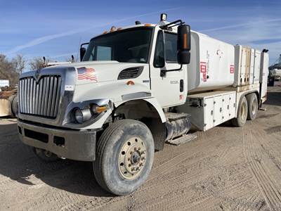 2008 International 7500 T/A Fuel & Lube Truck