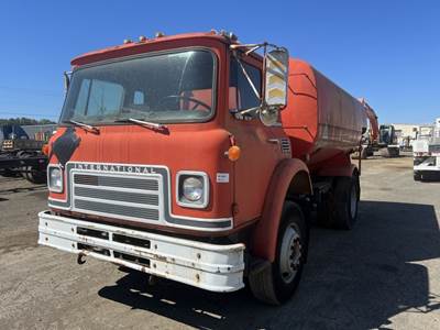 1975 International Cargostar 1950B Fuel Truck