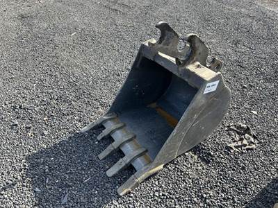 22" Dig Bucket
