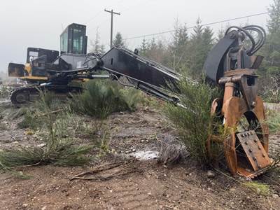 Caterpillar 330C Log Loader