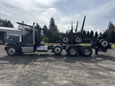 2022 International HX520 Tri-Axle Log Truck