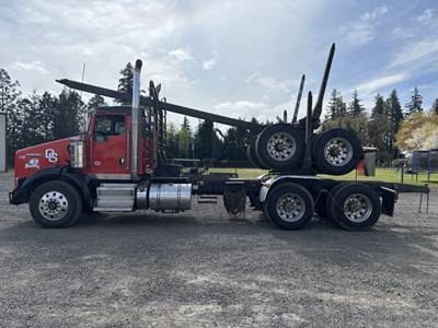 2013 Kenworth T8 T/A Log Truck