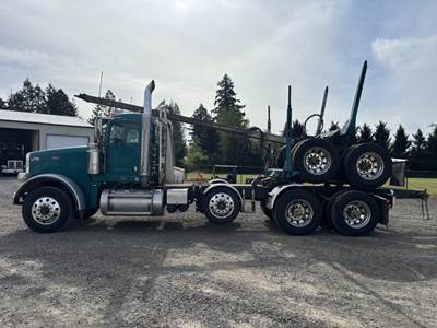 2018 Peterbilt 367 Tri-Axle Log Truck