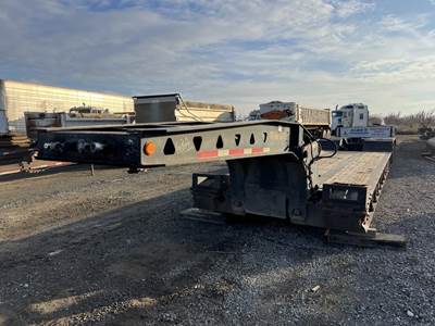 1999 Trail King TK110HDG Tri-Axle Lowboy Trailer