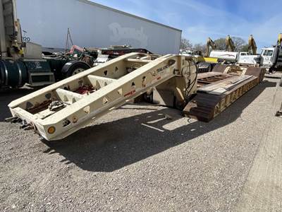 2007 Trail King TK110HDG Tri-Axle Lowboy Trailer