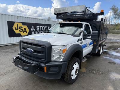 2016 Ford F550 4X4 Utility Truck