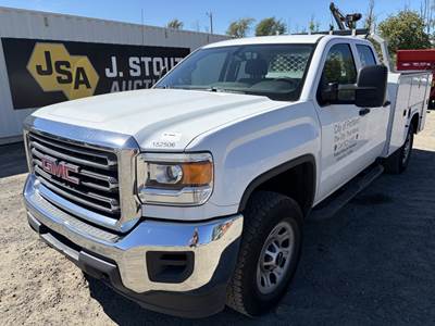 2015 GMC Sierra Utility Truck