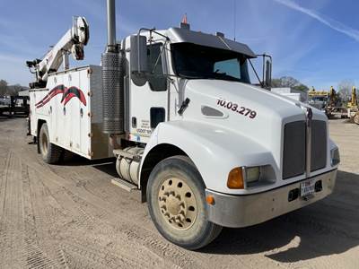 2006 Kenworth T300 S/A Service Truck