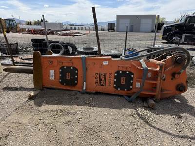 NPK E-240 Hydrauliic Hammer