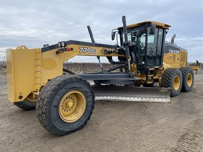 John Deere 770G Motor Grader
