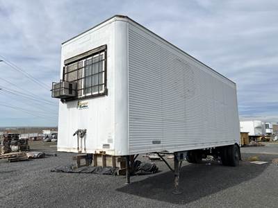 1976 Comet S/A Office Trailer