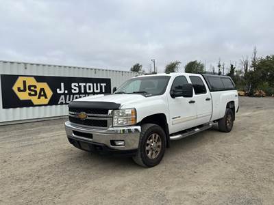 2014 Chevrolet Silverado 3500 HD 4X4 Pickup