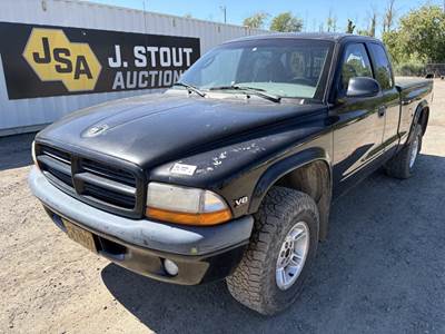 1999 Dodge Dakota Sport Extra Cab 4X4 Pickup