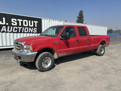 2002 Ford F350 XLT SD Crew Cab 4X4 Pickup