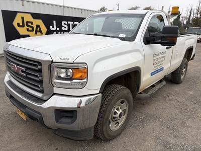 2016 GMC Sierra Pickup