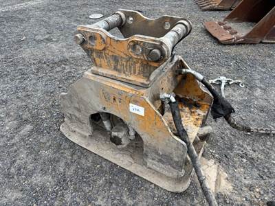 Hydraulic Plate Compactor