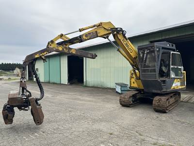 1995 Kobelco SK120LC Mark IV Processor