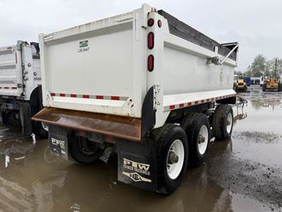2011 Beall Tri-Axle Pup Trailer