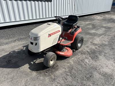 2011 Allis-Chalmers AC130 Ride On Mower