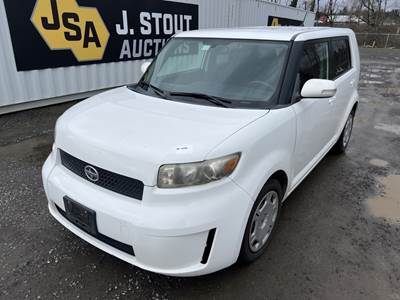 2008 Scion xB SUV