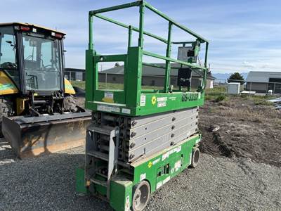 Genie GS-3232 Scissor Lift