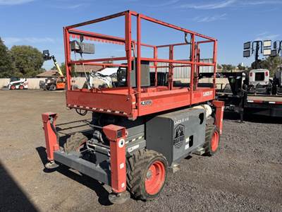 Skyjack SJ6826RT 4x4 Scissor Lift