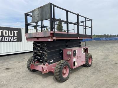 2018 Snorkel S3226E Scissor Lift