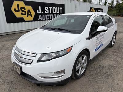 2015 Chevrolet Volt Hybrid Sedan