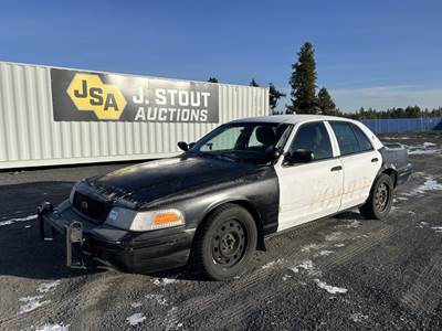 2011 Ford Crown Victoria Sedan