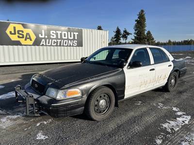 2011 Ford Crown Victoria Sedan