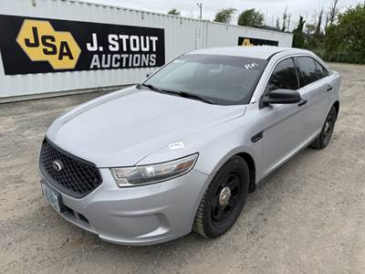 2014 Ford Taurus Sedan