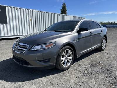 2012 Ford Taurus SEL Sedan