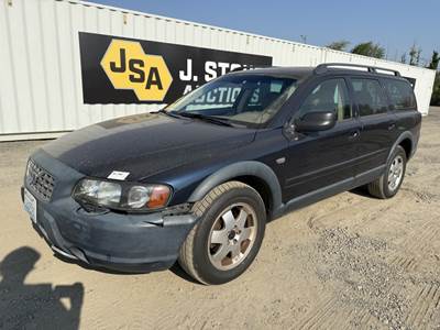 2003 Volvo XC70 AWD Sedan
