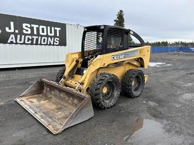 John Deere 332 Skidsteer Loader