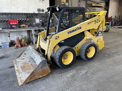 Komatsu SK820-5N Skidsteer Loader