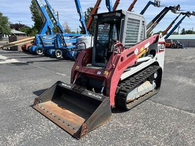 2016 Takeuchi TL10CR Compact Track Loader